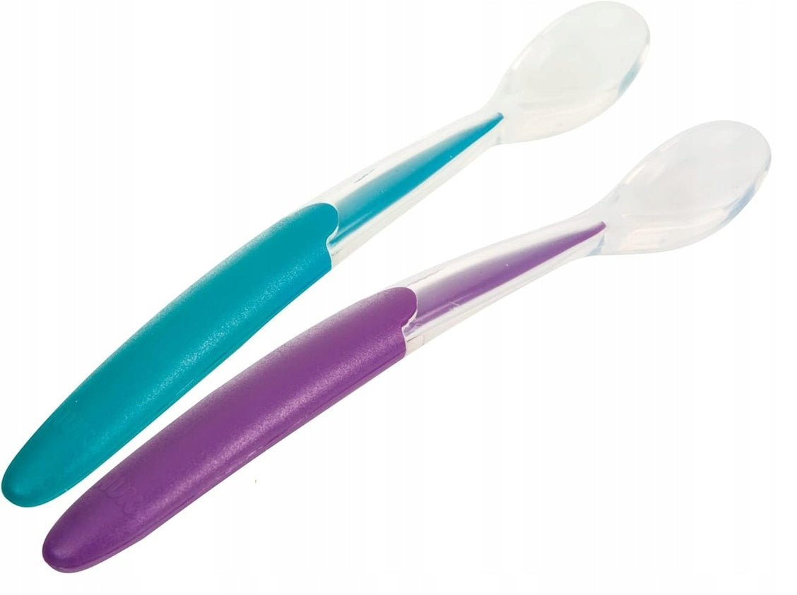 Set di cucchiaini in silicone NUK x2 4 mesi+