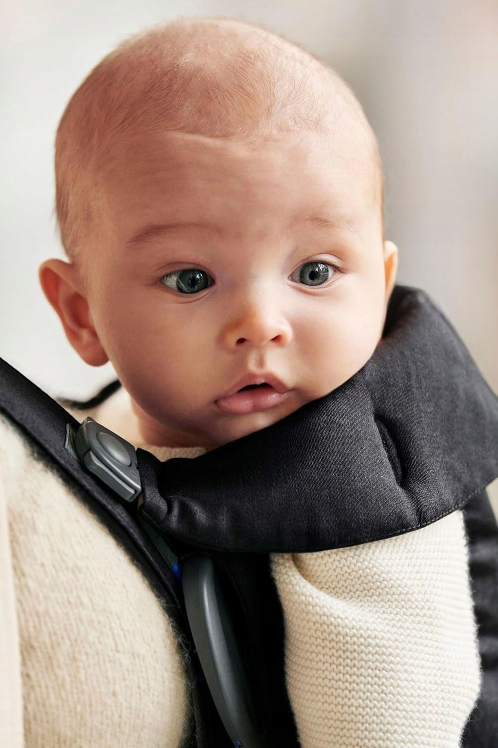 BABYBJORN MINI ERGONOMIC BABY CARRIER