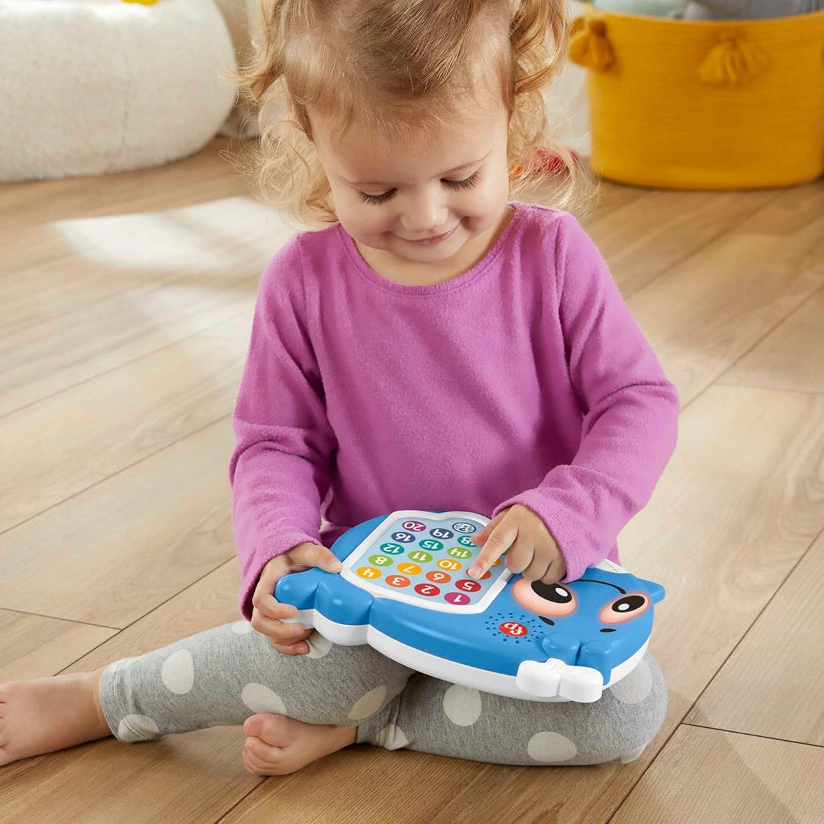 FISHER-PRICE interaktív BÁLNA fényekkel, 120 dallam, német nyelvű mondatok