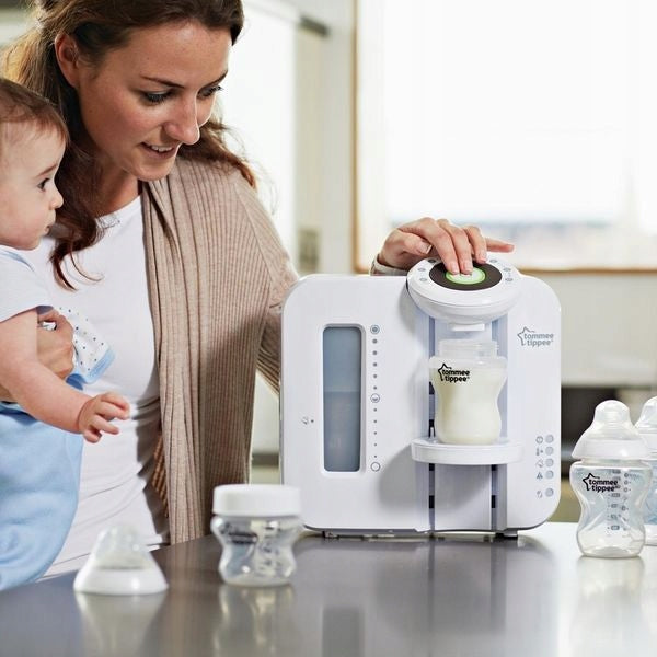 TOMMEE TIPPEE Perfect Prep PRÍSTROJ NA PRÍPRAVU MLIEKA ZA 2 MINÚTY