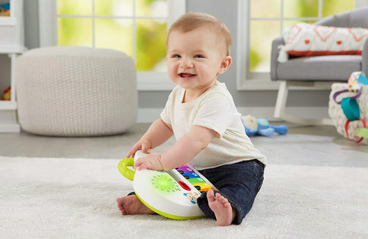 FISHER-PRICE GFK01 zongora 4 az 1-ben német verzió