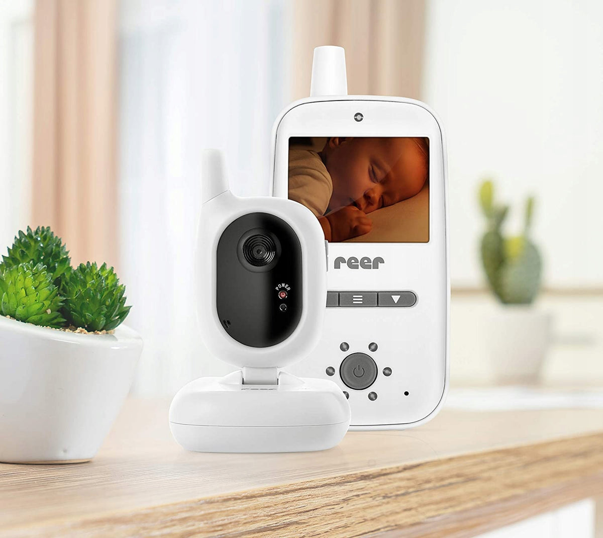 REER BabyCam elektronikus bébiőr 2,4" TFT