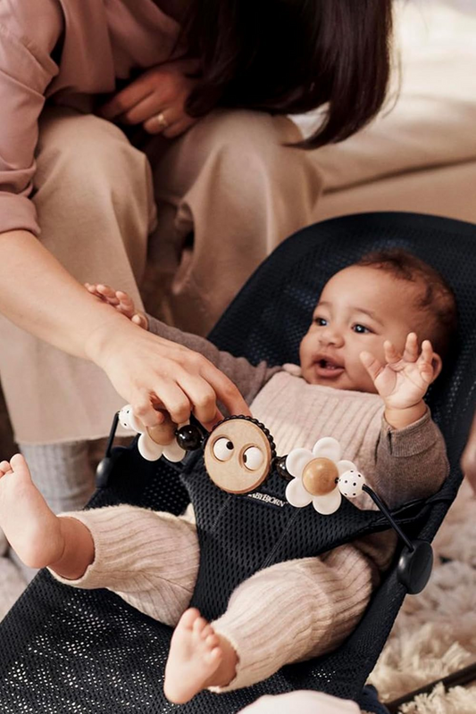BABYBJORN játékív pihenőszékhez 31 cm