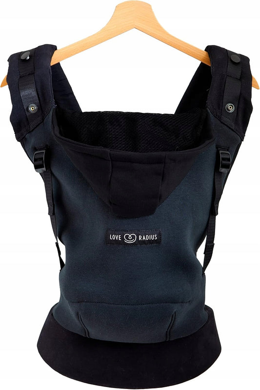 LOVE RADIUS ergonomikus hordozó kapucnival HOODIE CARRIER