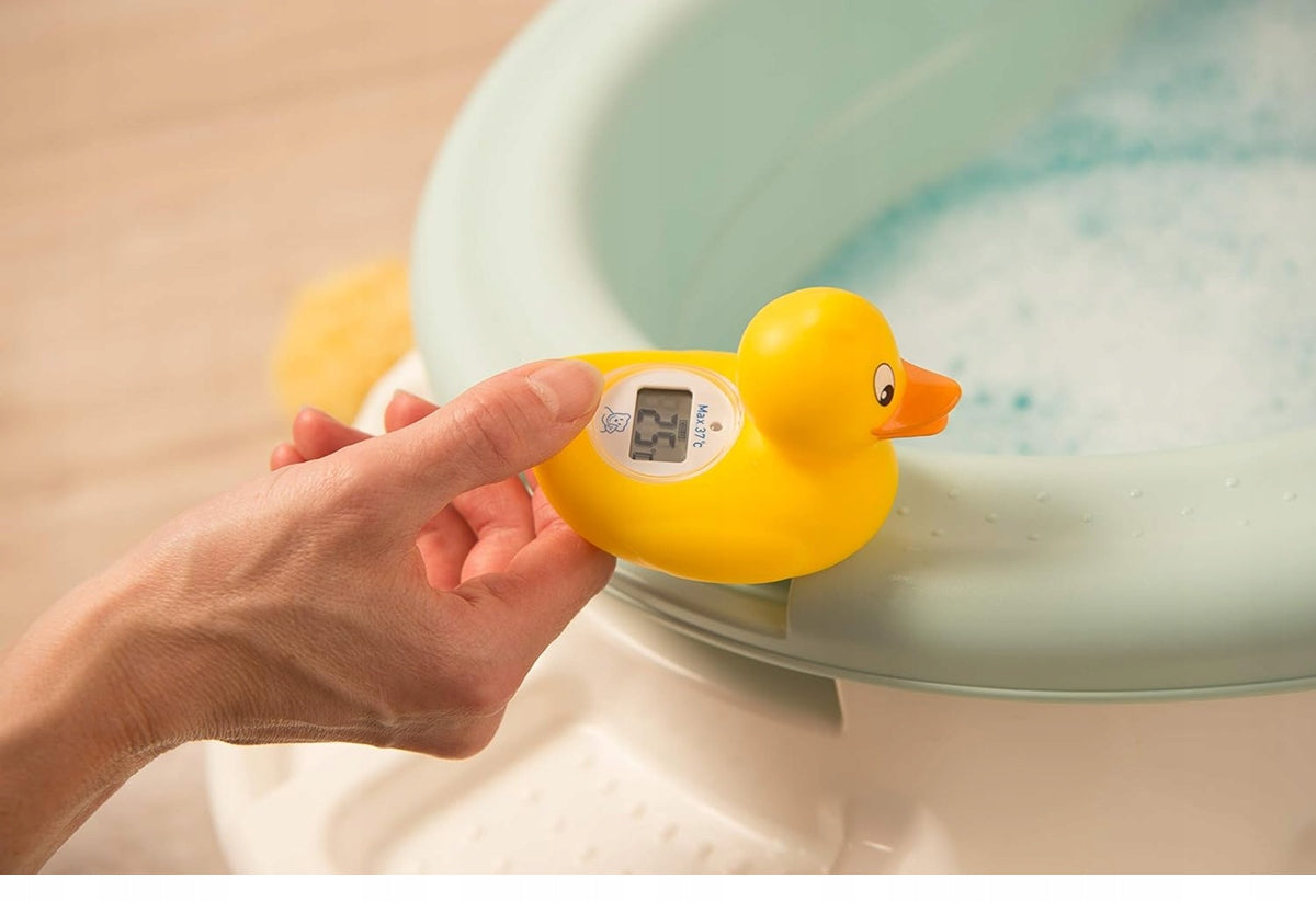 ROTHO2-in-1 thermometerage 0 +colour yellowwidth 6 cm, height 10 cm, thickness 6.5 cmtest batteries