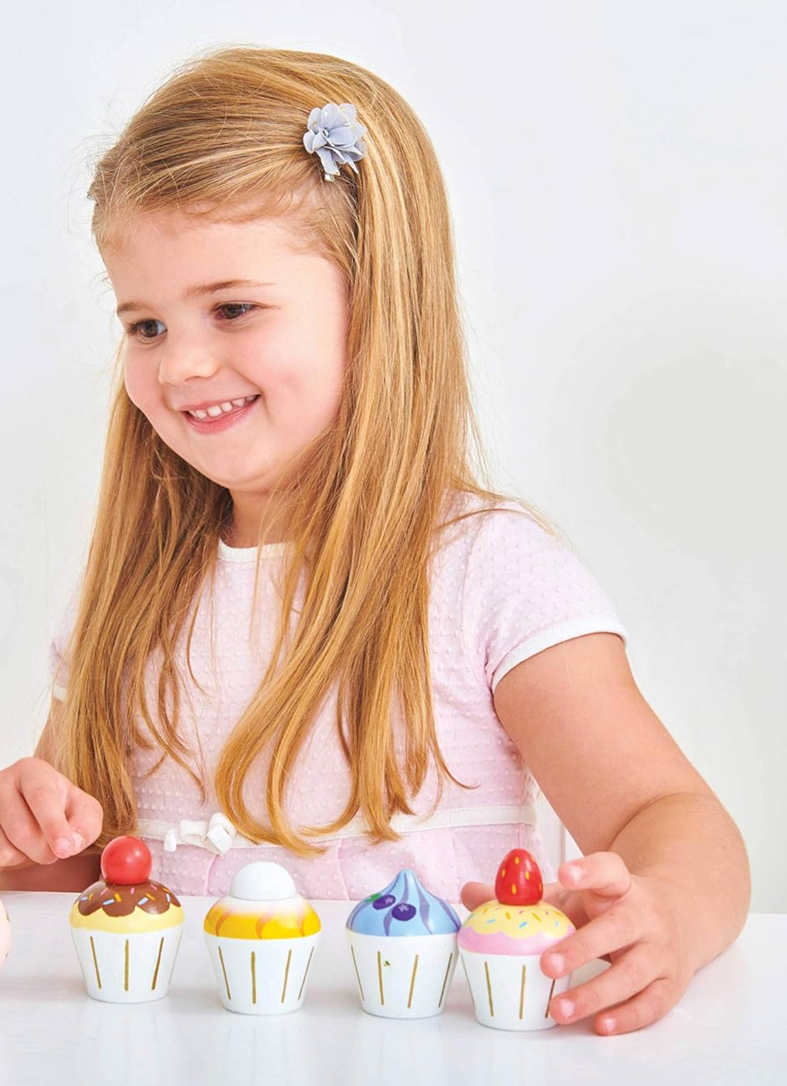 LE TOY VAN fa muffinok 4 db
