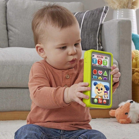 FISHER-PRICE interaktív okostelefon 75 dal, mondat, hang, német nyelvű