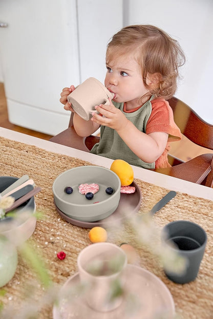 LASSIG Sippy Cup csőrös pohár 150 ml, 6 hónapos kortól