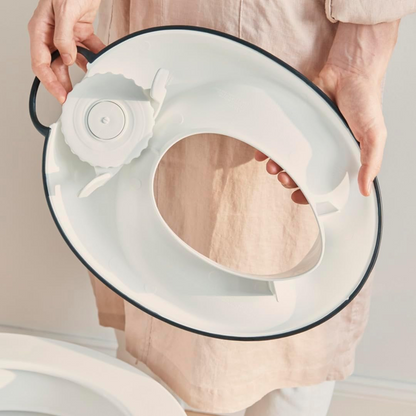 BABYBJORN adjustable toilet seat with a 12 x 18.5 cm opening