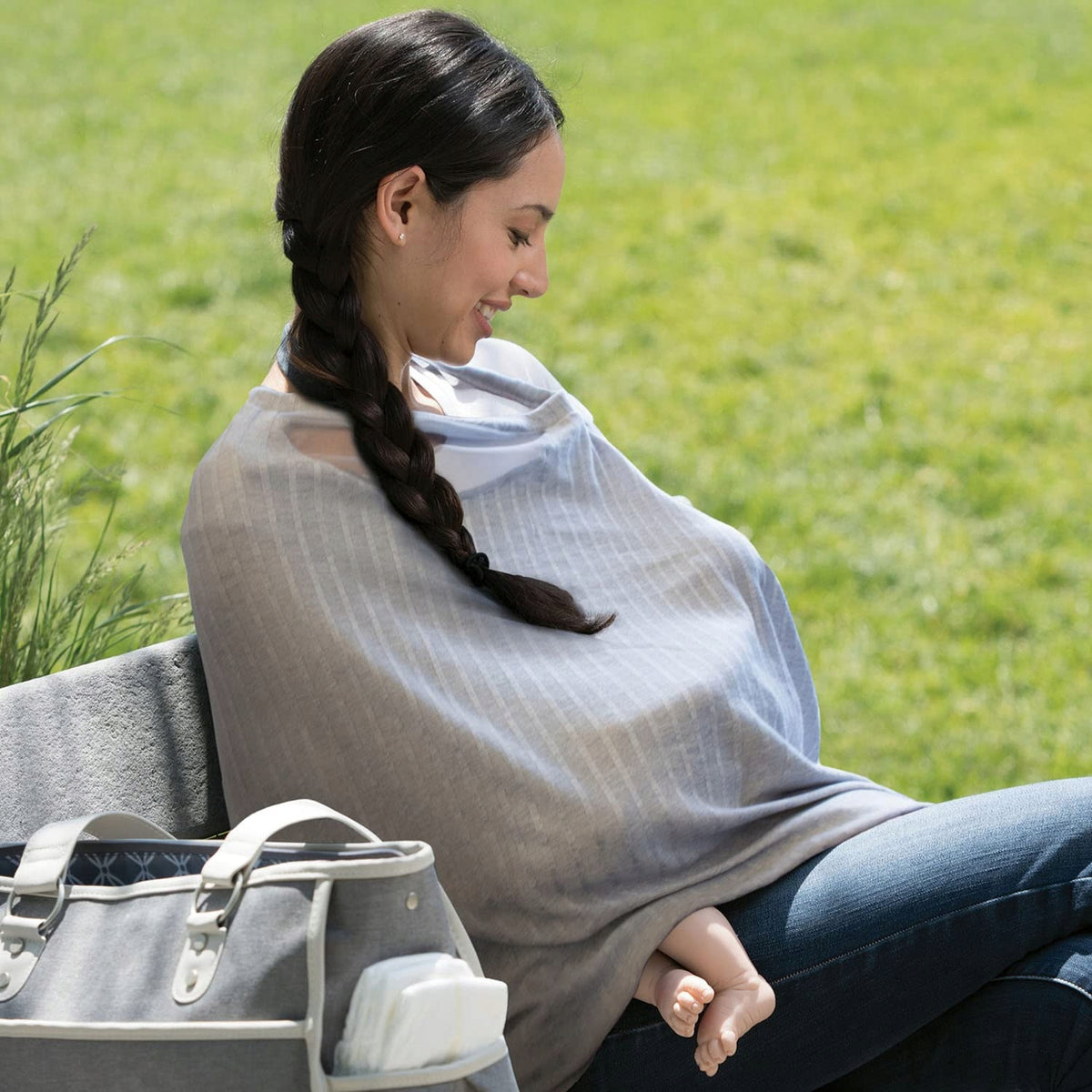 CHICCO Boppy Infinity sál és diszkrét szoptatási takaró 2 az 1-ben