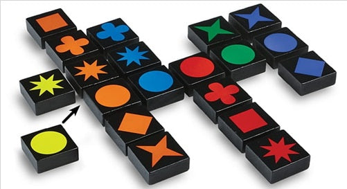 999 GAMES Qwirkle játék 108 fa lapkával + tok