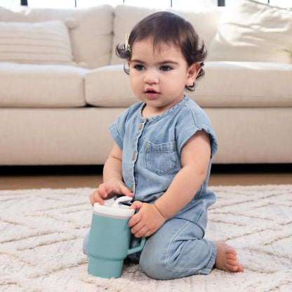 INFANTINO My 1st Tumbler szilikon csőrös itatópohár 266 ml 6 hó+