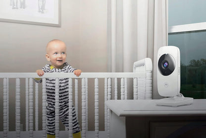 MOTOROLA VM481 digital electronic baby monitor 2"