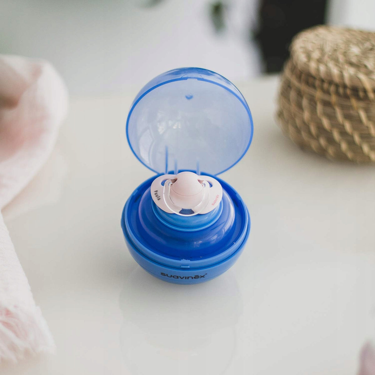 SUAVINEX Duccio UV pacifier sterilizer