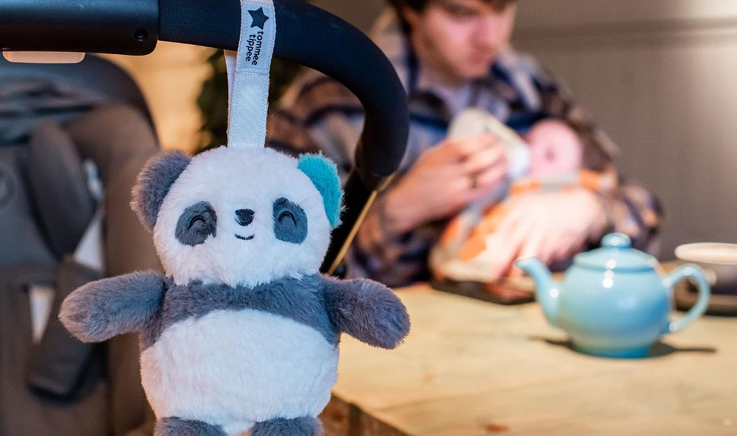 TOMMEE TIPPEE PipPanda Kinderwagen-Anhänger mit Spieluhr und Nachtlicht, 12 cm