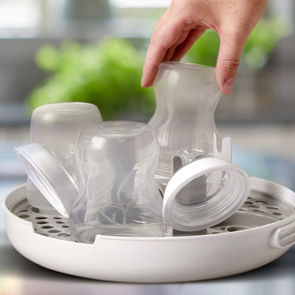 TOMMEE TIPPEE sterilizáló + csipesz és cumi