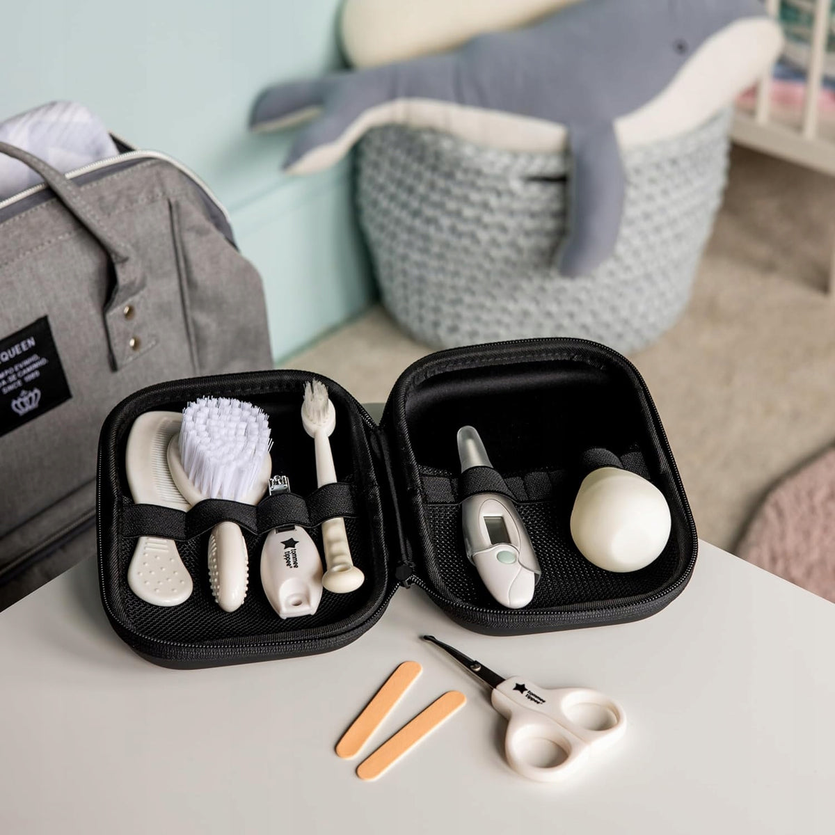 TOMMEE TIPPEE CareProtect babyverzorgingsset 9-delig + etui