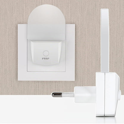 REER NightGuide LED night light for socket with switch 6 x 9,5 cm