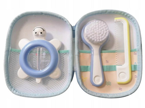 BEBE CONFORT Fürdőidő kozmetikai táska + 3 dbos szett