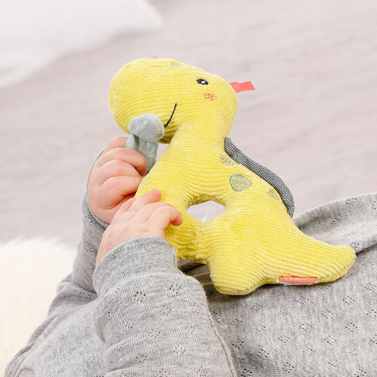 FEHN Happy Dino chrastítko úchopové pro miminka 16cm