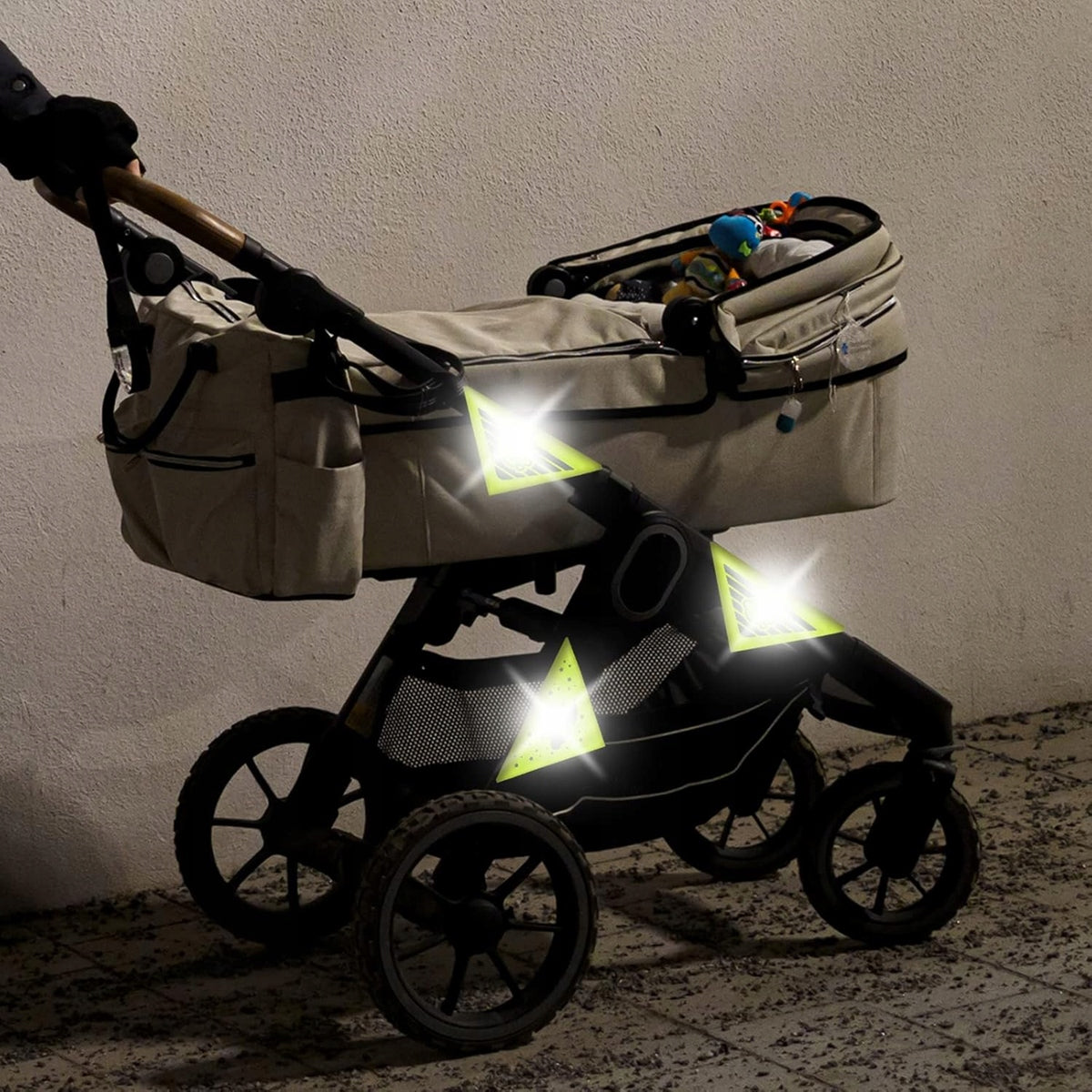 VELOTA reflector for pram with elephant motif