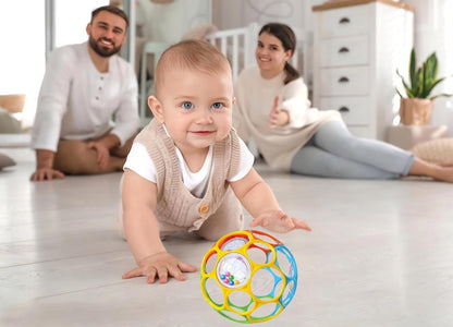 KIKUO Classic Ball rágóka fogóka labda csörgőkkel 11,5 cm