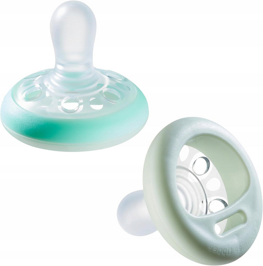 TOMMEE TIPPEE suzetă ortodontică x2 6-18 luni LUMINEAZĂ