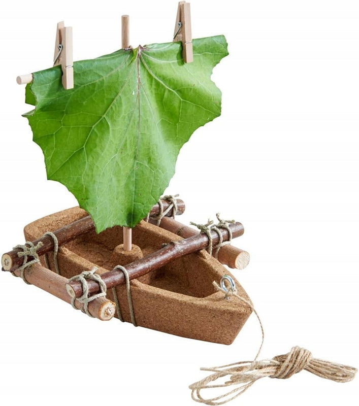 HABA Terra Kids korková loďka a dřevěné prvky 22 cm 8 l+