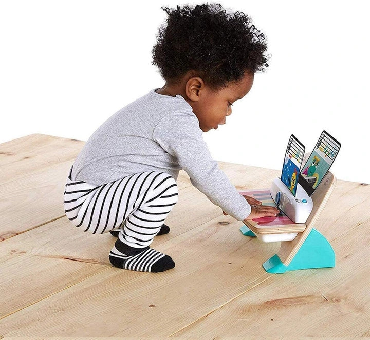 BABY EINSTEIN Hape Magic Touch fa érintős zongora 18 x 30 cm