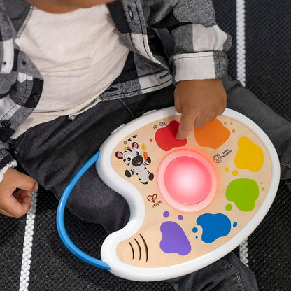 HAPE Magic Touchpainting paletteage 6 m +dominant colour whitewidth 17.5 cm, length 27 cm, height 3.5