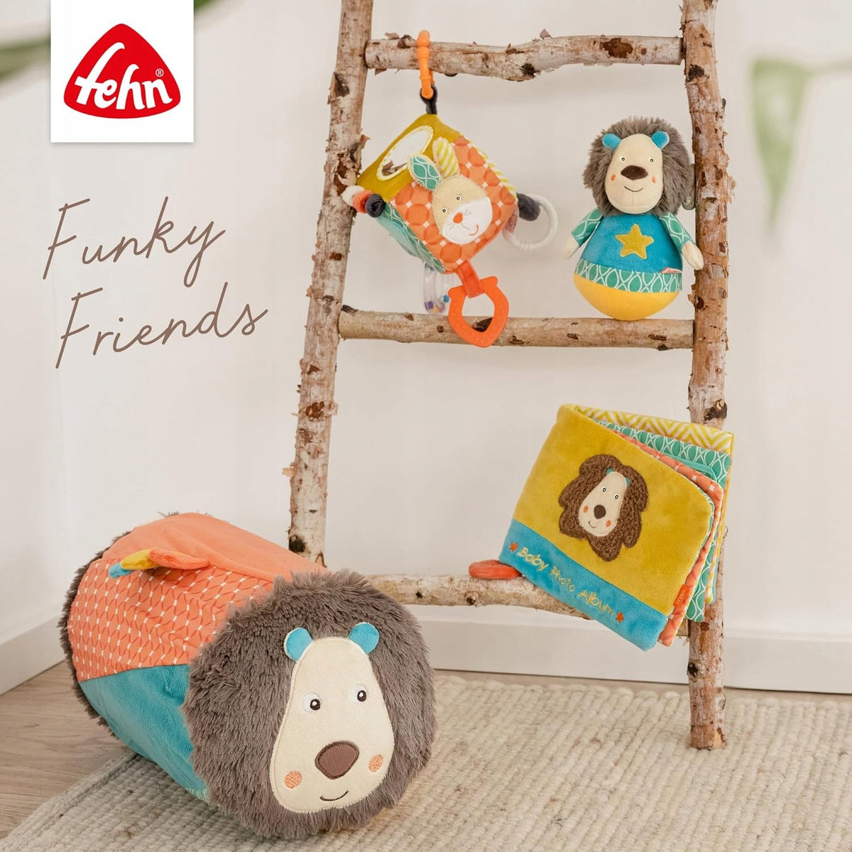 FEHN Funky Friend wańka WSTAŃKA 18cm grzechotka LEW