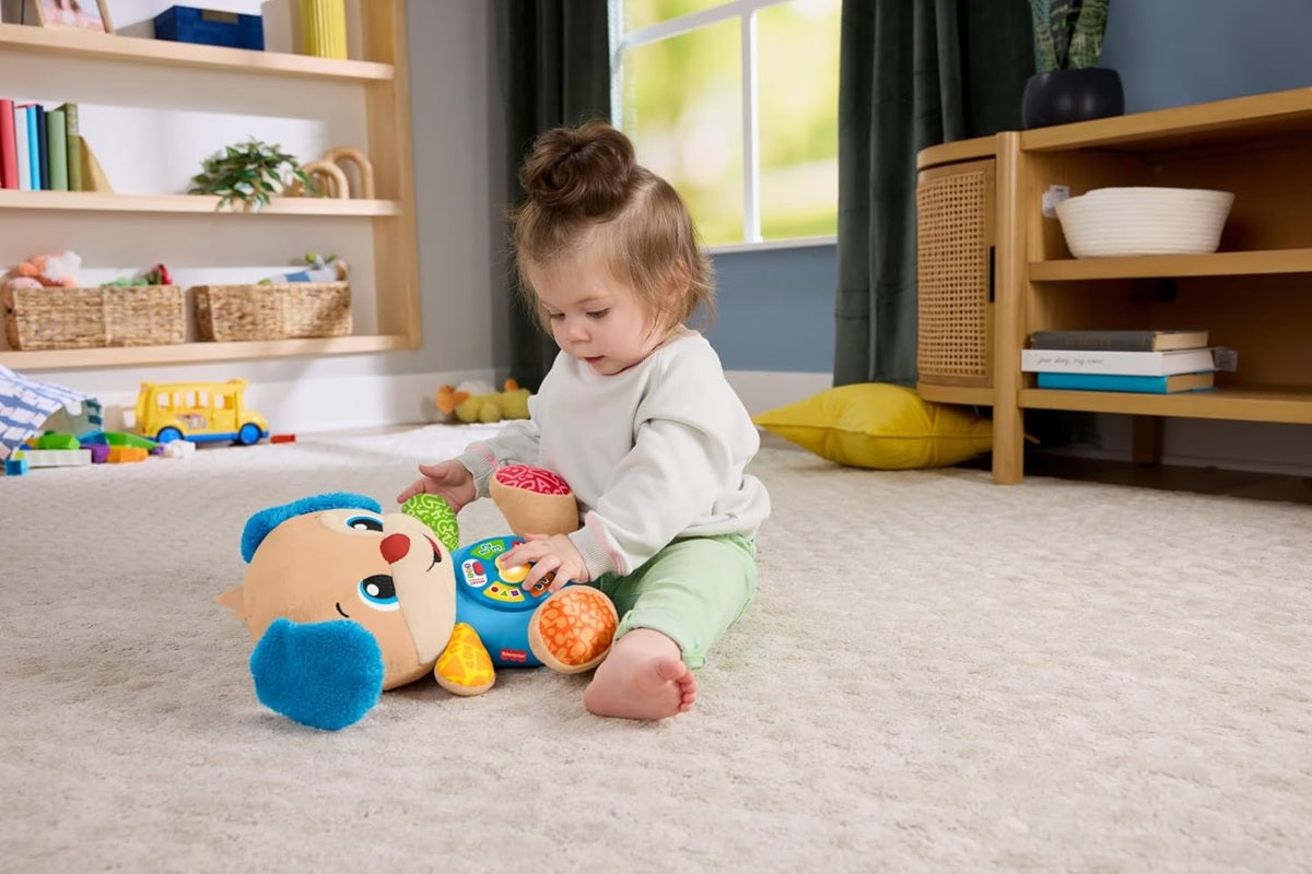 FISHER-PRICE JFD27 tanuló kiskutya 5 nyelven: PL CZ SK HU ENG