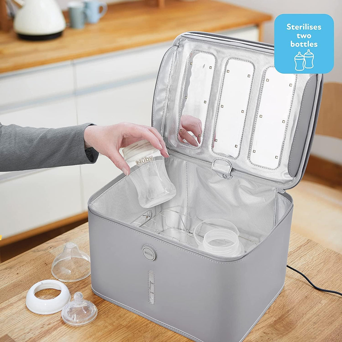 NUBY UV hordozható sterilizátor játékokhoz és egyebekhez 360 fokban
