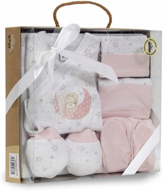 INTERBABY bambusz ajándékszett pizsama sapka zokni előke