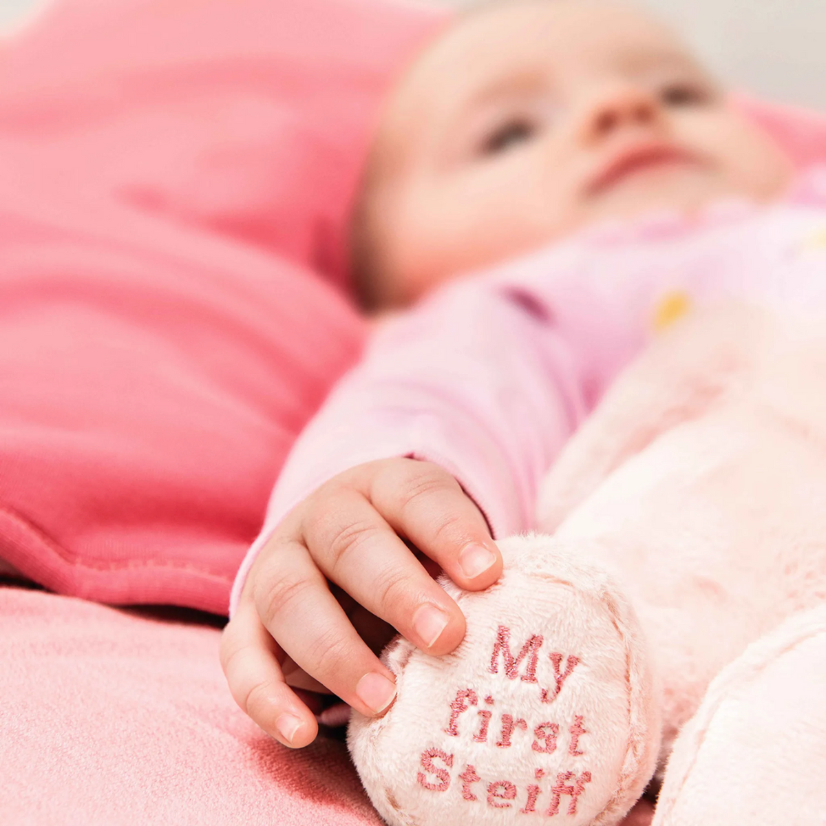 STEIFF Králik Hoppie plyšová hračka 26 cm