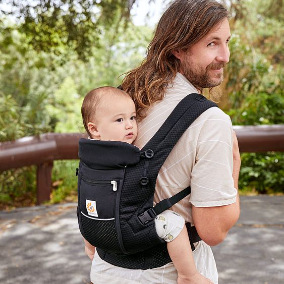 ERGOBABY ADAPT SoftFlex MESH ergonomikus babahordozó 3,2–20 kg