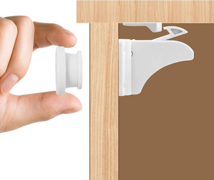 TUSUNNYcabinet and drawer protectionset of 8 piecescolour whiteNEW conditionNo original packaging