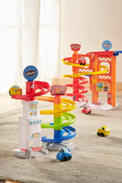 CHICCO parcheggio multipiano 37 cm + auto Turbo Ball