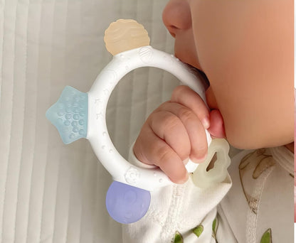 AKOLIK extra weicher Silikon-Beißring 9,5 cm 3 m+