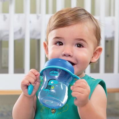 CHICCO přechodový hrnek na učení s výpustí a úchyty 200 ml 4 měsíce+