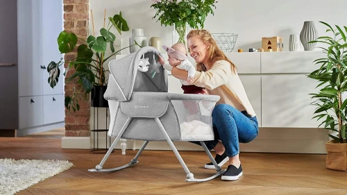 KINDERKRAFT LOVI 3 az 1-ben kiságy, bölcső, hintaszék