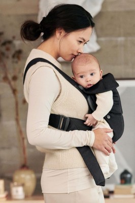 BABYBJORN MINI ergonomikus hordozó 3-11kg